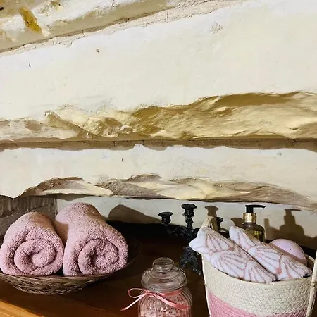 A Charming And Cosy Townhouse In A Quaint Village * Sannat