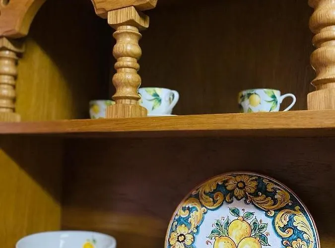 Дом отдыха Charming Townhouse With Terrace Gozo *